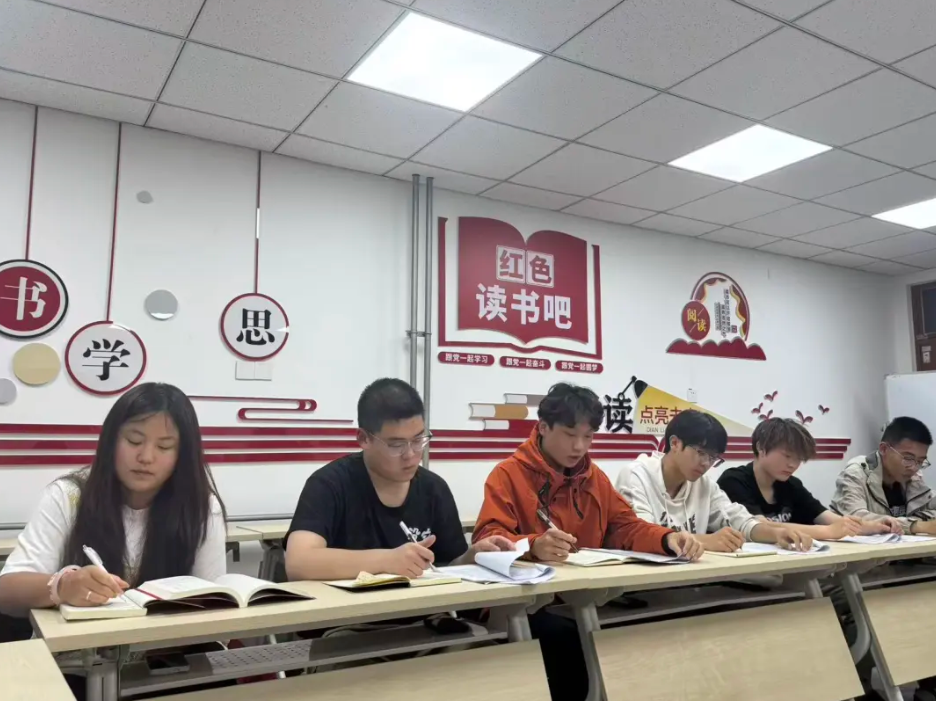 屏幕截图 2026-05-05 182113.png